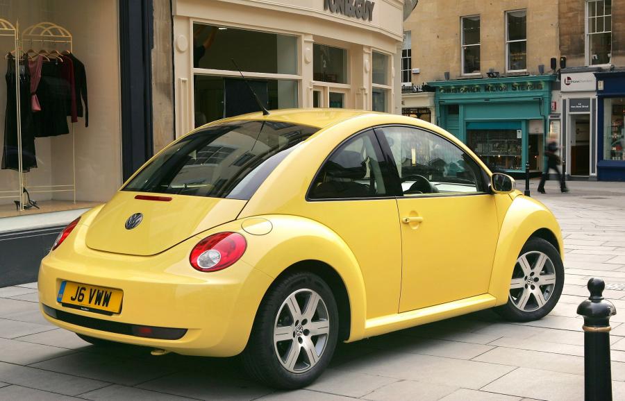  Volkswagen Beetle 2005 года  (фото 8 из 10)